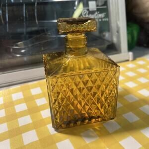 Vintage Amber Glass Decanter Bottle 5.25” Diamond Pattern Square Stopper 1970’s